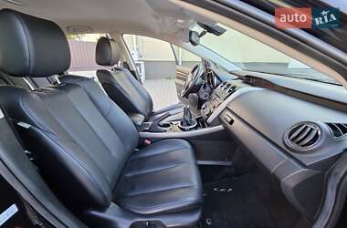 Позашляховик / Кросовер Mazda CX-7 2009 в 