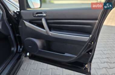 Позашляховик / Кросовер Mazda CX-7 2009 в 