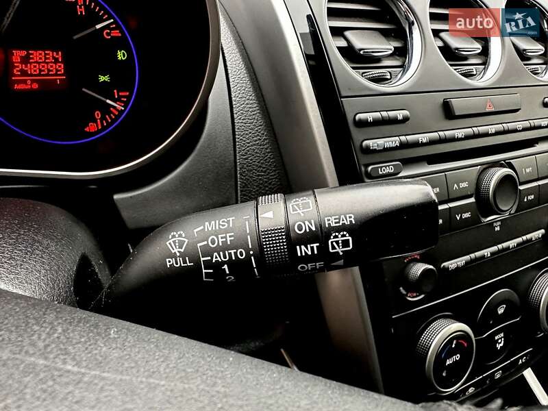 Позашляховик / Кросовер Mazda CX-7 2010 в Чернівцях