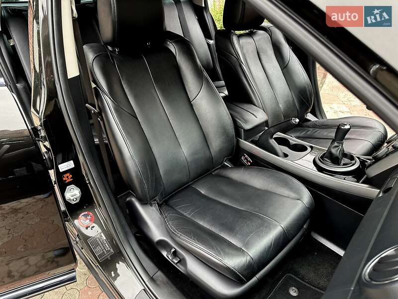 Позашляховик / Кросовер Mazda CX-7 2010 в Чернівцях