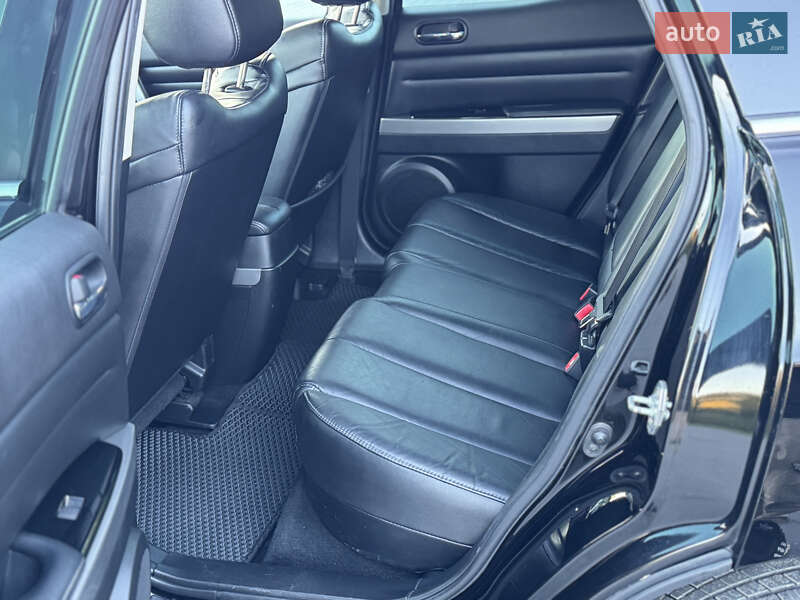 Позашляховик / Кросовер Mazda CX-7 2011 в Тернополі
