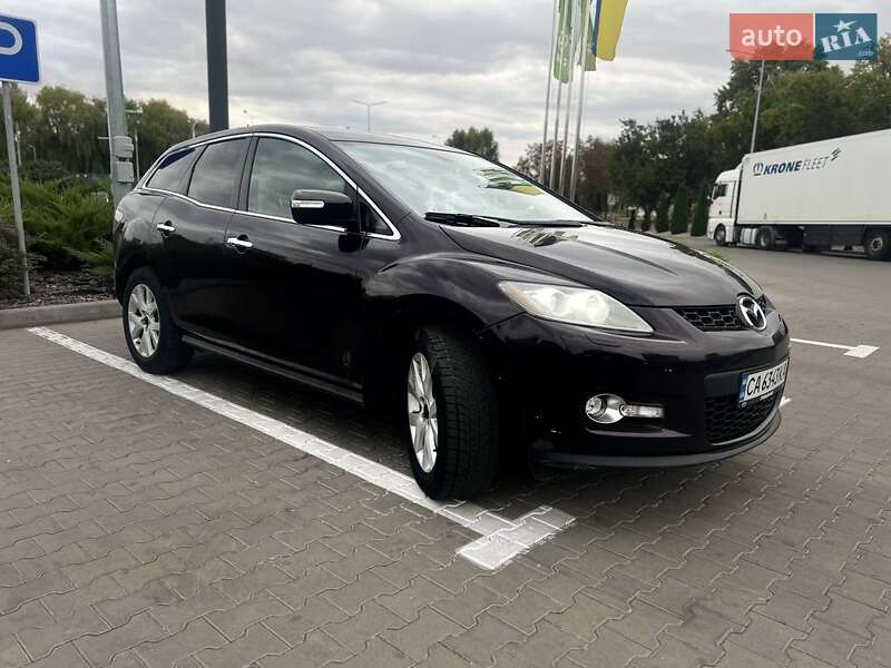 Позашляховик / Кросовер Mazda CX-7 2009 в 