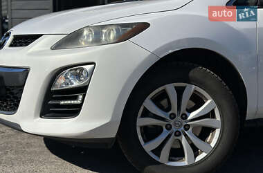Позашляховик / Кросовер Mazda CX-7 2010 в 