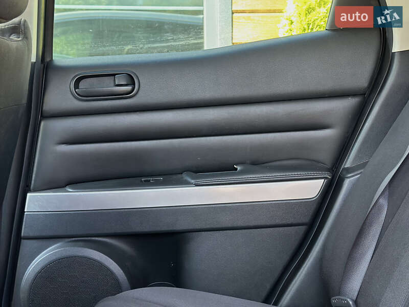 Внедорожник / Кроссовер Mazda CX-7 2010 в Шептицькому