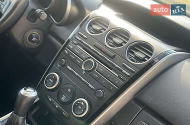 Позашляховик / Кросовер Mazda CX-7 2009 в 