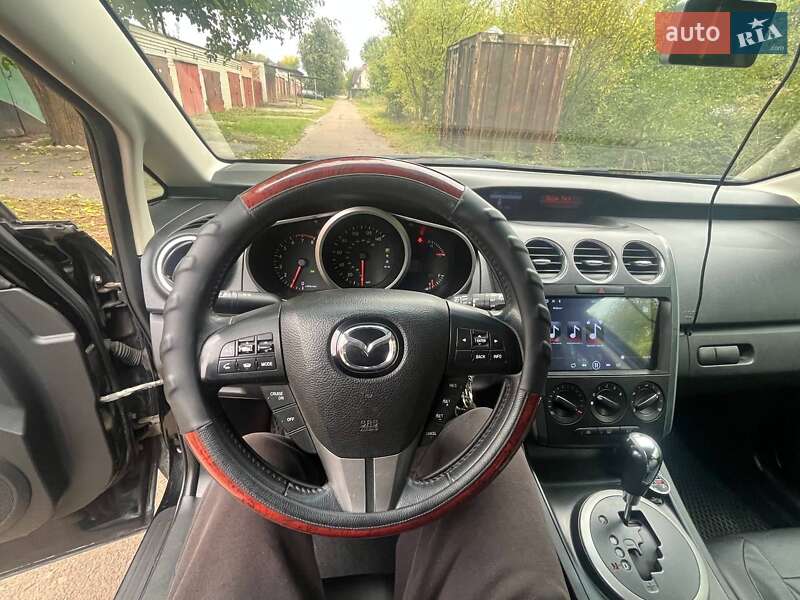 Позашляховик / Кросовер Mazda CX-7 2009 в Чернігові