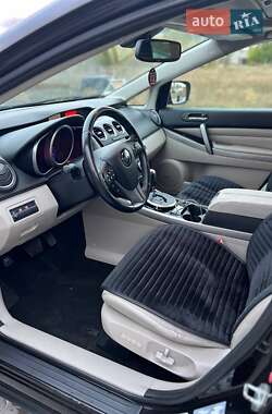 Позашляховик / Кросовер Mazda CX-7 2010 в 