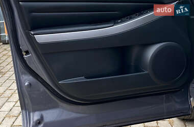 Внедорожник / Кроссовер Mazda CX-7 2010 в 