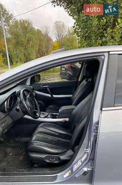 Позашляховик / Кросовер Mazda CX-7 2007 в 