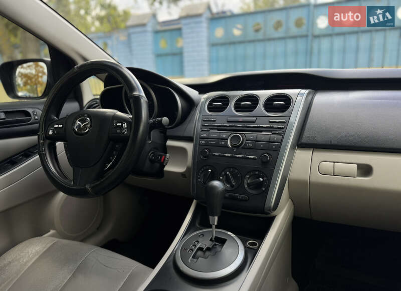 Позашляховик / Кросовер Mazda CX-7 2011 в Києві