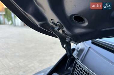 Позашляховик / Кросовер Mazda CX-7 2007 в 
