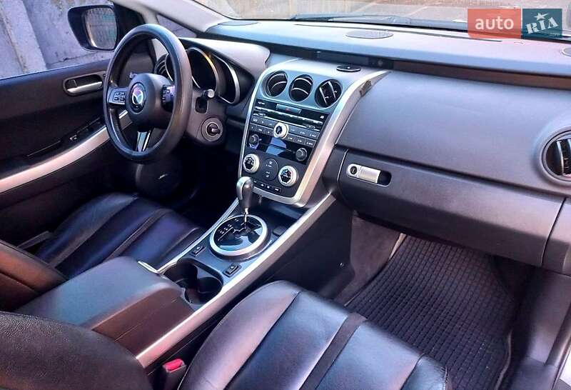 Внедорожник / Кроссовер Mazda CX-7 2008 в Змиеве фото 8 Внедорожник / Кроссовер Mazda CX-7 2008 в Змиеве