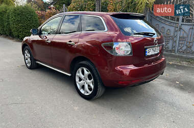 Позашляховик / Кросовер Mazda CX-7 2011 в 