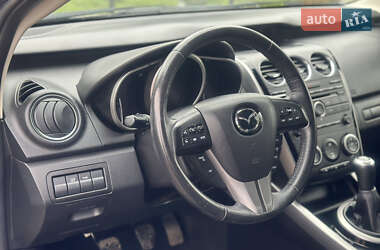 Позашляховик / Кросовер Mazda CX-7 2009 в 