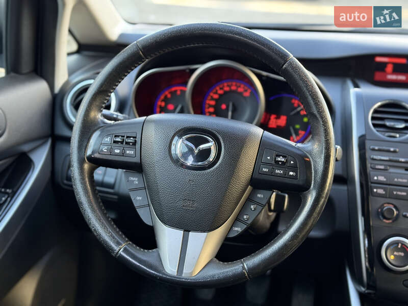 Позашляховик / Кросовер Mazda CX-7 2011 в Тернополі