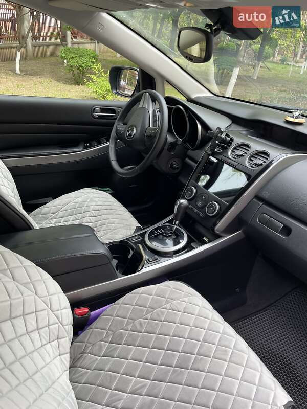 Внедорожник / Кроссовер Mazda CX-7 2010 в Николаеве