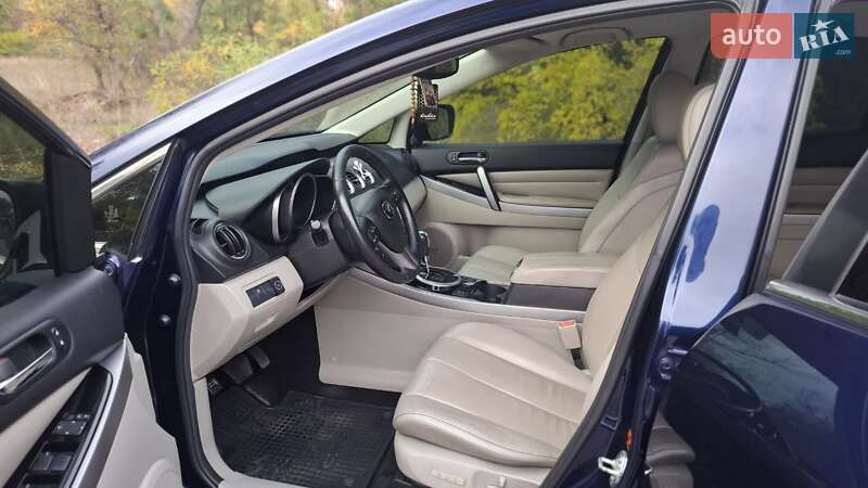 Внедорожник / Кроссовер Mazda CX-7 2011 в Днепре