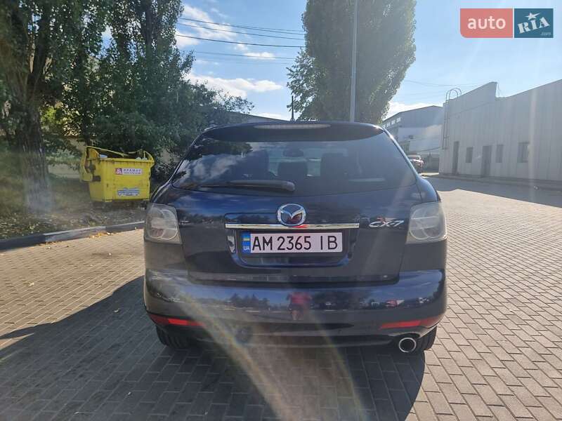 Внедорожник / Кроссовер Mazda CX-7 2010 в Киеве