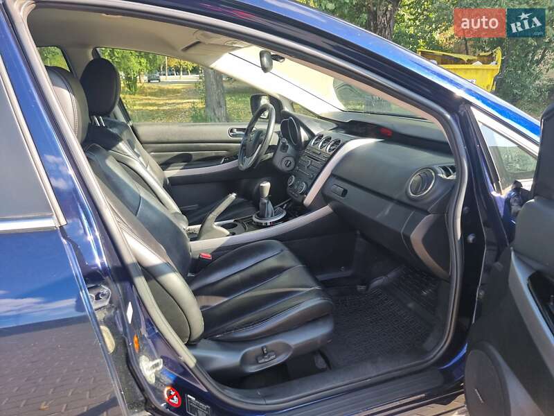 Внедорожник / Кроссовер Mazda CX-7 2010 в Киеве