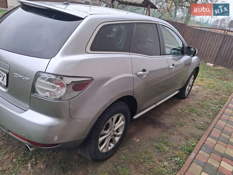 Позашляховик / Кросовер Mazda CX-7 2010 в Миколаєві