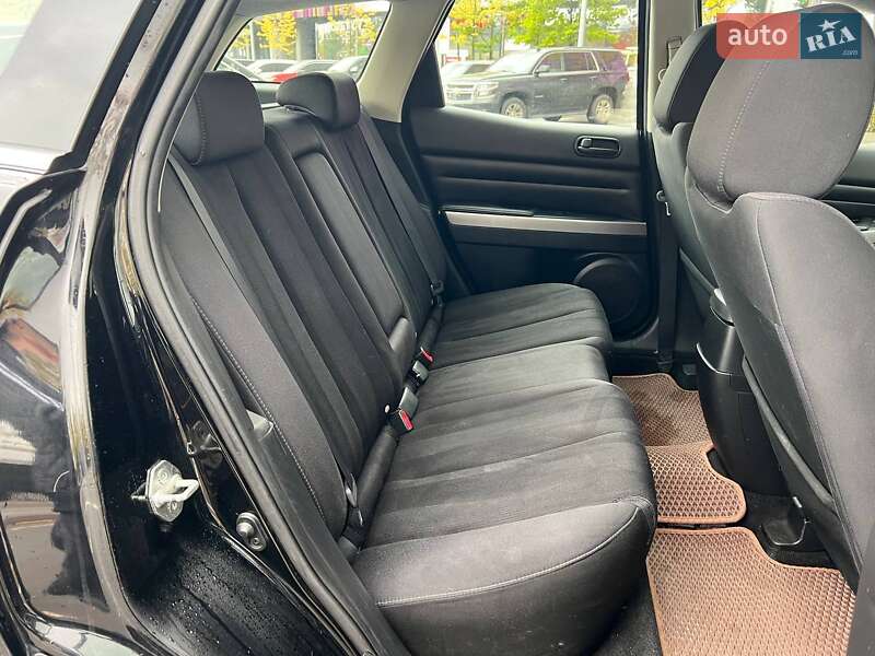 Позашляховик / Кросовер Mazda CX-7 2010 в Києві