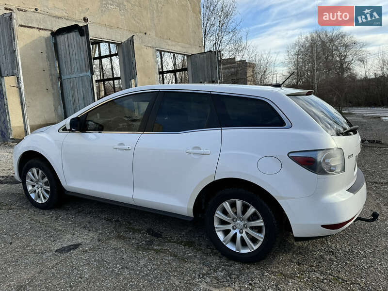 Внедорожник / Кроссовер Mazda CX-7 2010 в Хотине