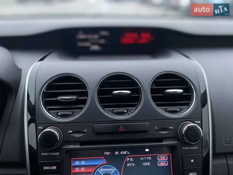 Позашляховик / Кросовер Mazda CX-7 2011 в Києві