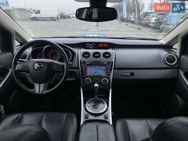Позашляховик / Кросовер Mazda CX-7 2011 в Києві