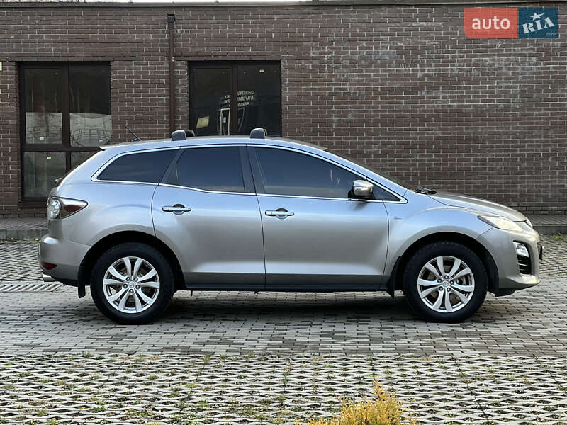 Внедорожник / Кроссовер Mazda CX-7 2011 в Сваляве