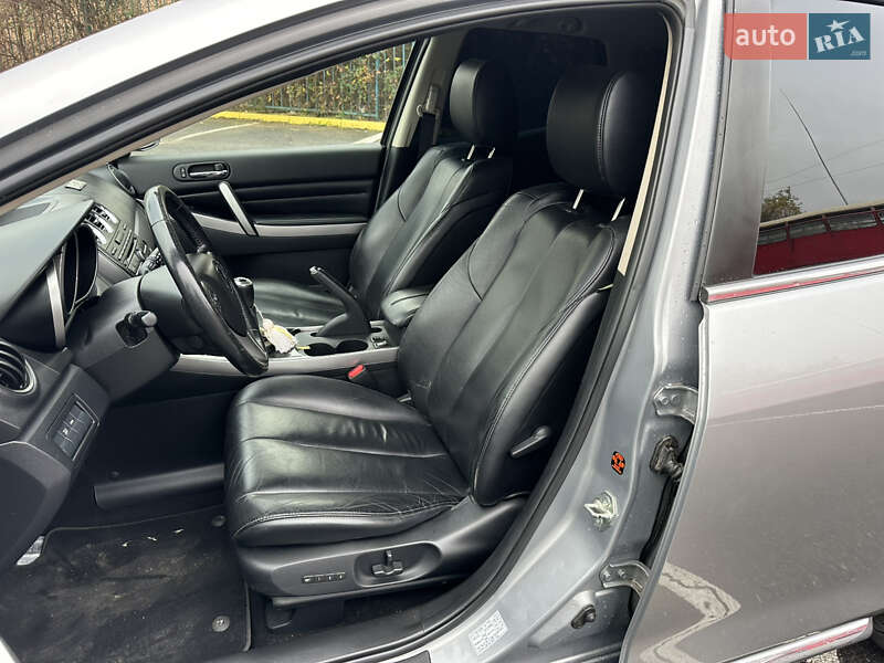 Внедорожник / Кроссовер Mazda CX-7 2010 в Ужгороде