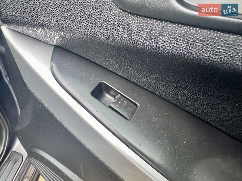 Внедорожник / Кроссовер Mazda CX-7 2007 в Одессе фото 43 Внедорожник / Кроссовер Mazda CX-7 2007 в Одессе