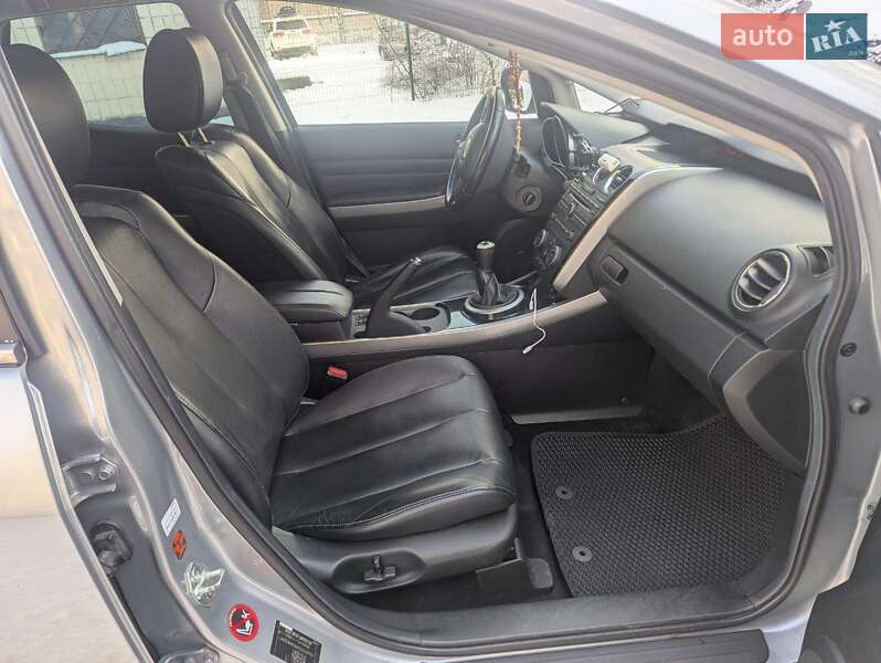 Внедорожник / Кроссовер Mazda CX-7 2010 в Киеве