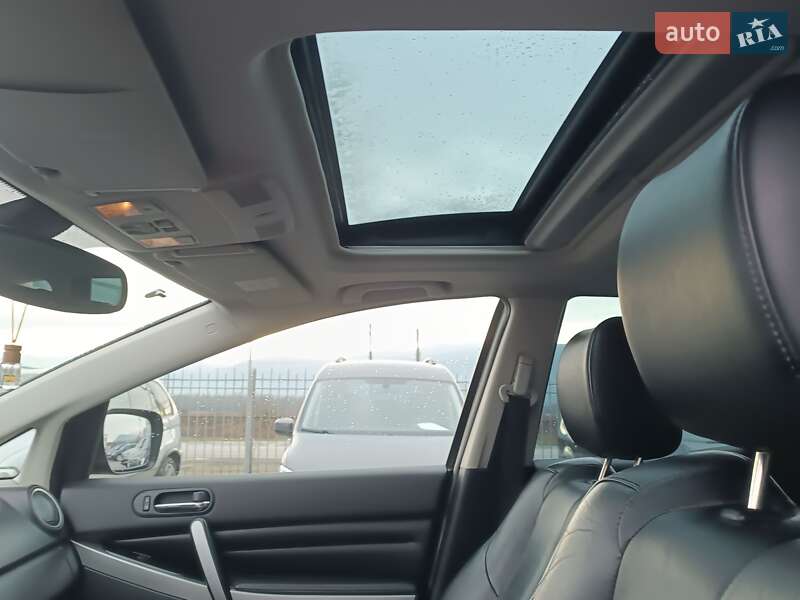 Внедорожник / Кроссовер Mazda CX-7 2011 в Хусте