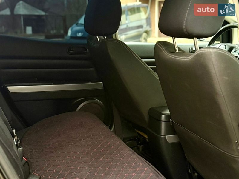 Позашляховик / Кросовер Mazda CX-7 2010 в Коломиї