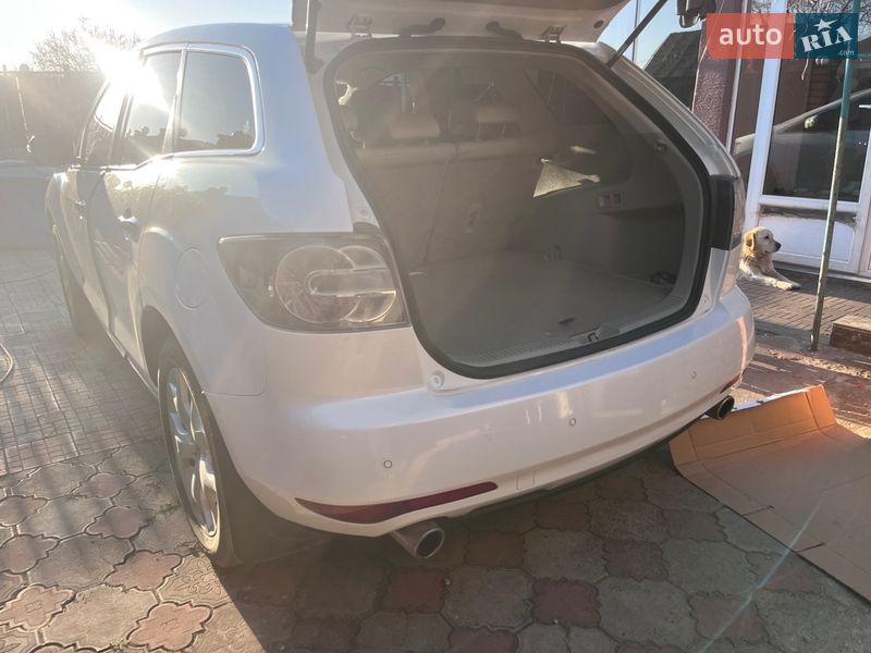 Позашляховик / Кросовер Mazda CX-7 2010 в Кучургані
