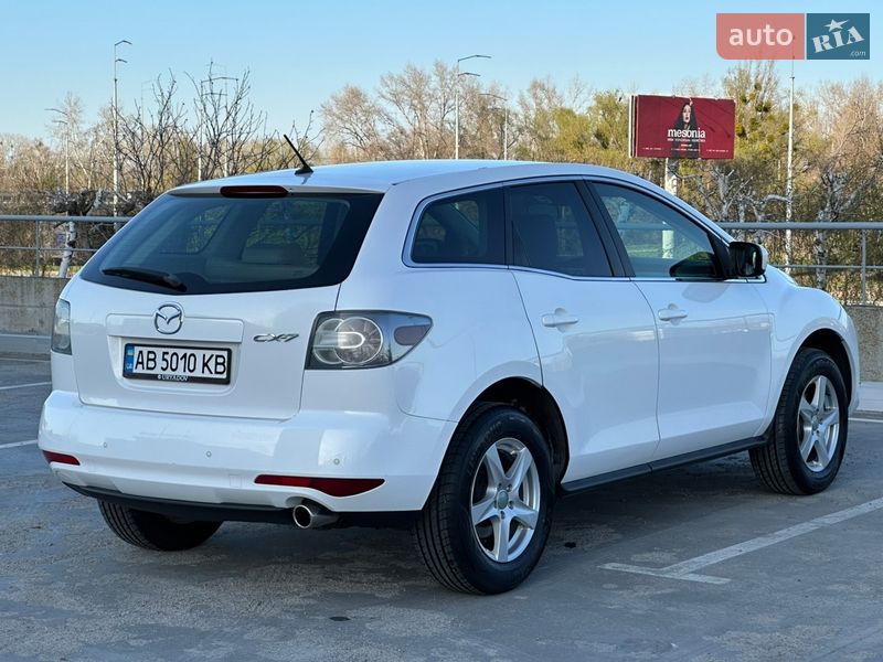 Позашляховик / Кросовер Mazda CX-7 2010 в Києві