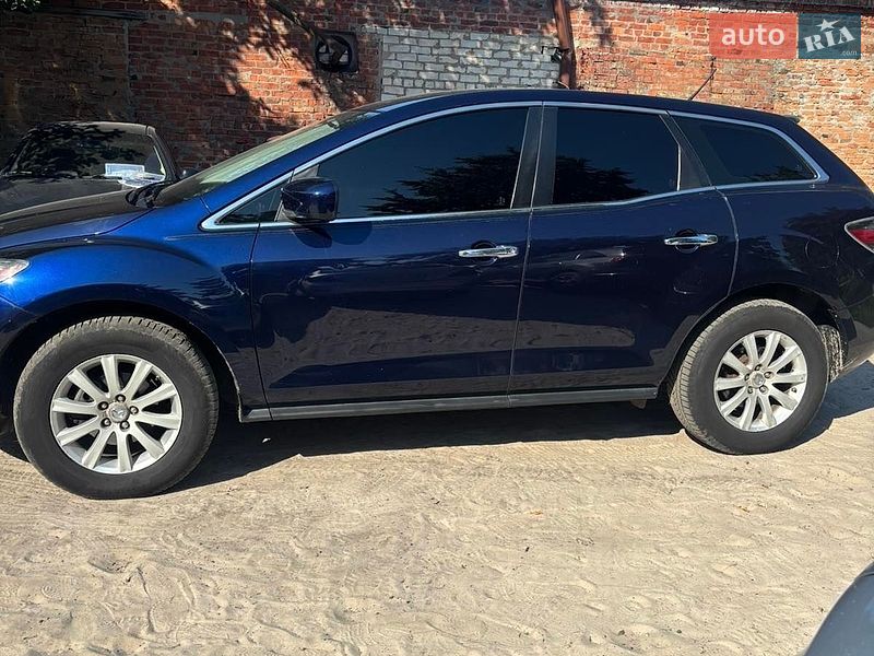 Универсал Mazda CX-7 2010 в Краснограде