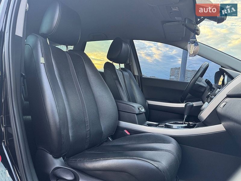 Внедорожник / Кроссовер Mazda CX-7 2009 в Киеве