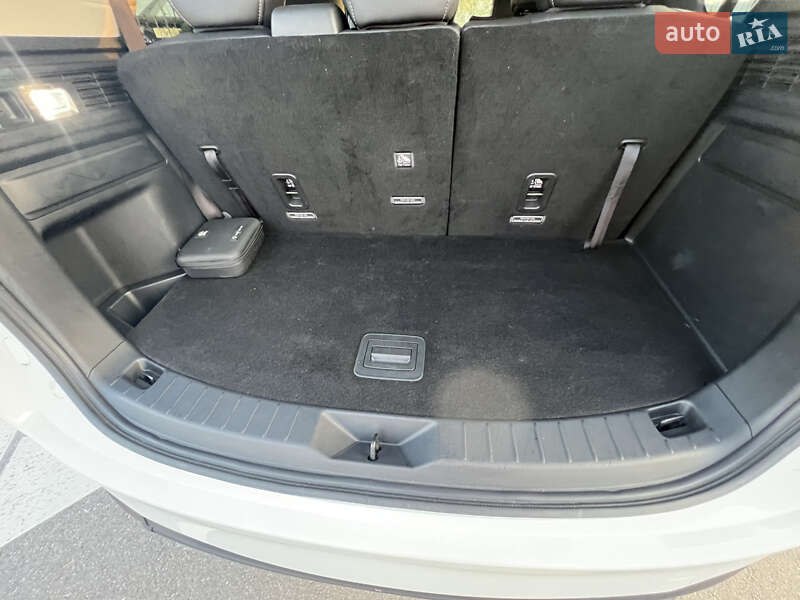 Внедорожник / Кроссовер Mazda CX-90 2023 в Киеве