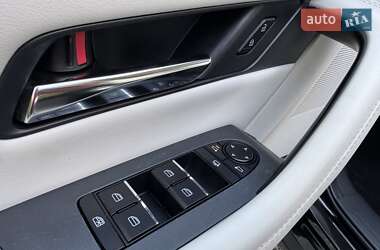 Внедорожник / Кроссовер Mazda CX-90 2023 в 