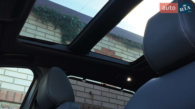 Внедорожник / Кроссовер Mazda CX-90 2024 в Киеве фото 18 Внедорожник / Кроссовер Mazda CX-90 2024 в Киеве