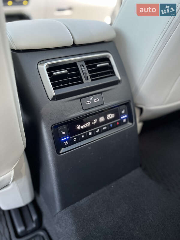 Внедорожник / Кроссовер Mazda CX-90 2023 в Виннице фото 25 Внедорожник / Кроссовер Mazda CX-90 2023 в Виннице