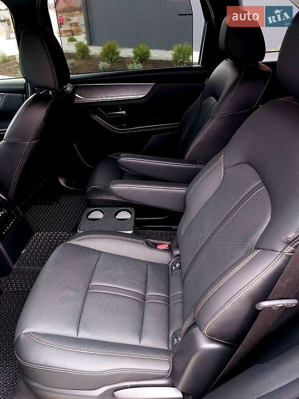 Позашляховик / Кросовер Mazda CX-90 2024 в Дубні