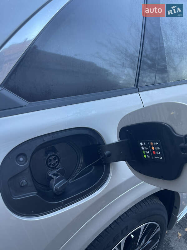 Позашляховик / Кросовер Mazda CX-90 2024 в Харкові фото 46 Позашляховик / Кросовер Mazda CX-90 2024 в Харкові