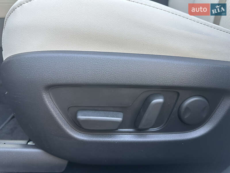 Внедорожник / Кроссовер Mazda CX-90 2023 в Днепре фото 14 Внедорожник / Кроссовер Mazda CX-90 2023 в Днепре