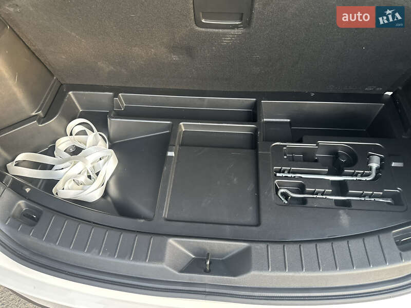 Внедорожник / Кроссовер Mazda CX-90 2023 в Днепре фото 29 Внедорожник / Кроссовер Mazda CX-90 2023 в Днепре