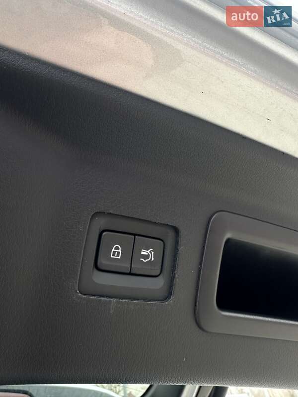 Внедорожник / Кроссовер Mazda CX-90 2023 в Белогородке фото 30 Внедорожник / Кроссовер Mazda CX-90 2023 в Белогородке