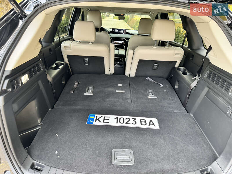 Позашляховик / Кросовер Mazda CX-90 2024 в Дніпрі