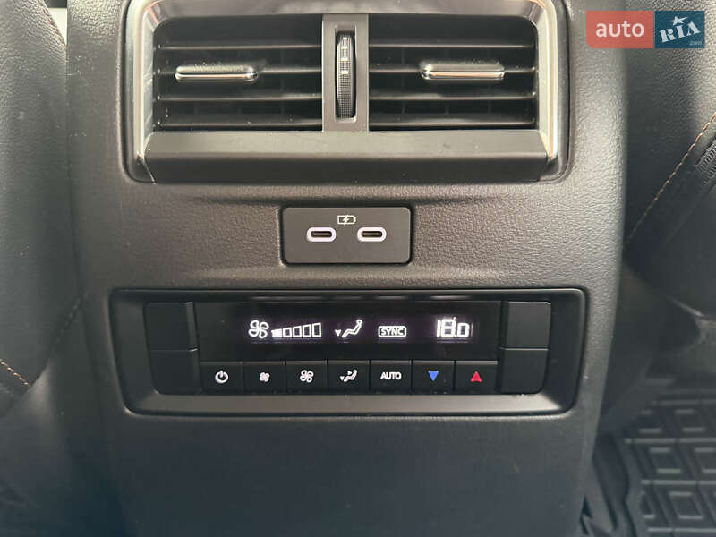 Внедорожник / Кроссовер Mazda CX-90 2024 в Киеве фото 25 Внедорожник / Кроссовер Mazda CX-90 2024 в Киеве