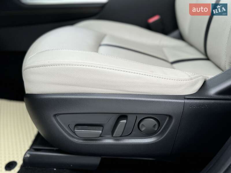 Внедорожник / Кроссовер Mazda CX-90 2023 в Киеве